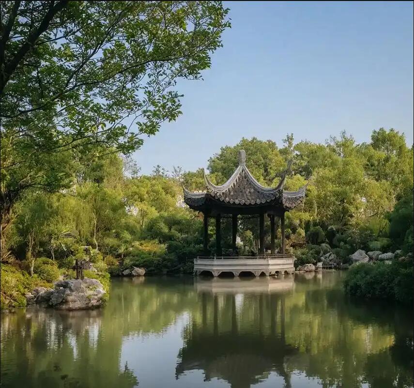 湛江麻章心底矗陌路餐饮有限公司